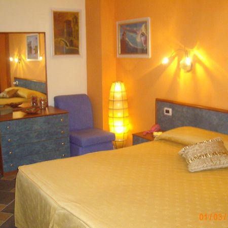 Hotel Blumentag Паола Екстер'єр фото