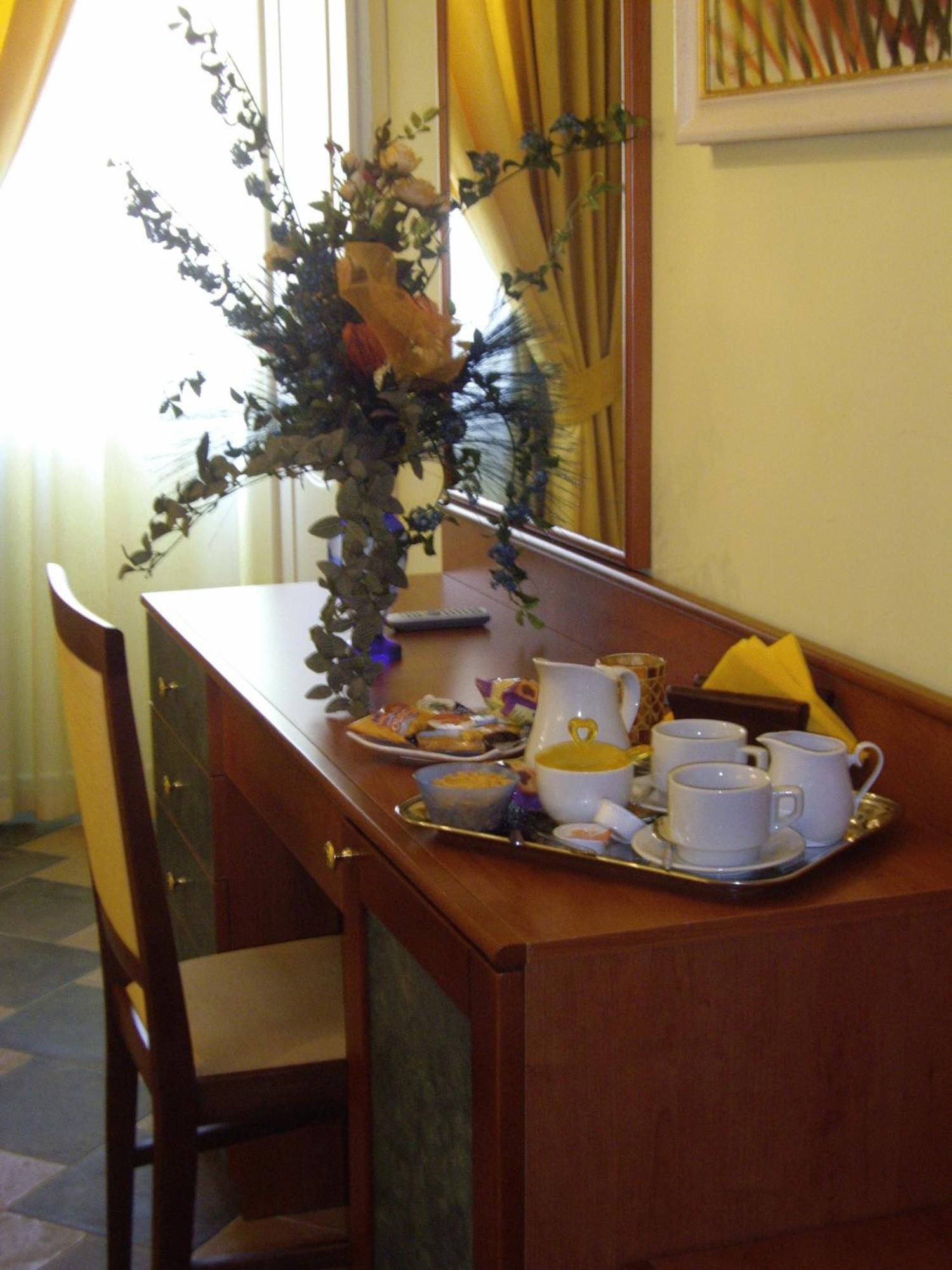 Hotel Blumentag Паола Екстер'єр фото