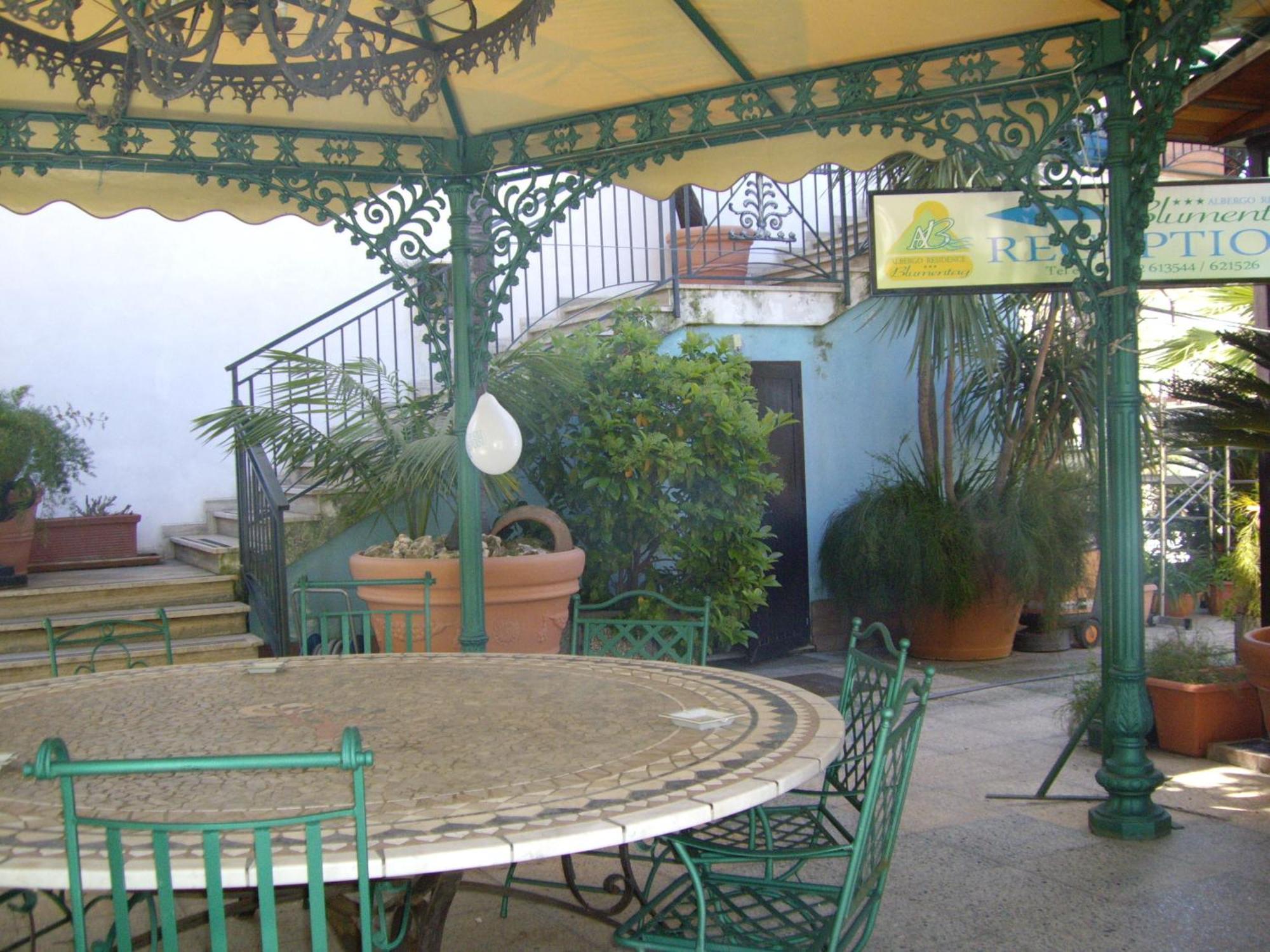 Hotel Blumentag Паола Екстер'єр фото